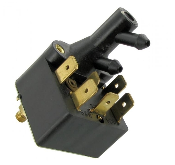 Wiper switch with pneumatic window washer  VW1300, VW1500 and 1302 8.1967 until 7.1971 VW1200 8.1967 until 7.1975 Bus 67-72